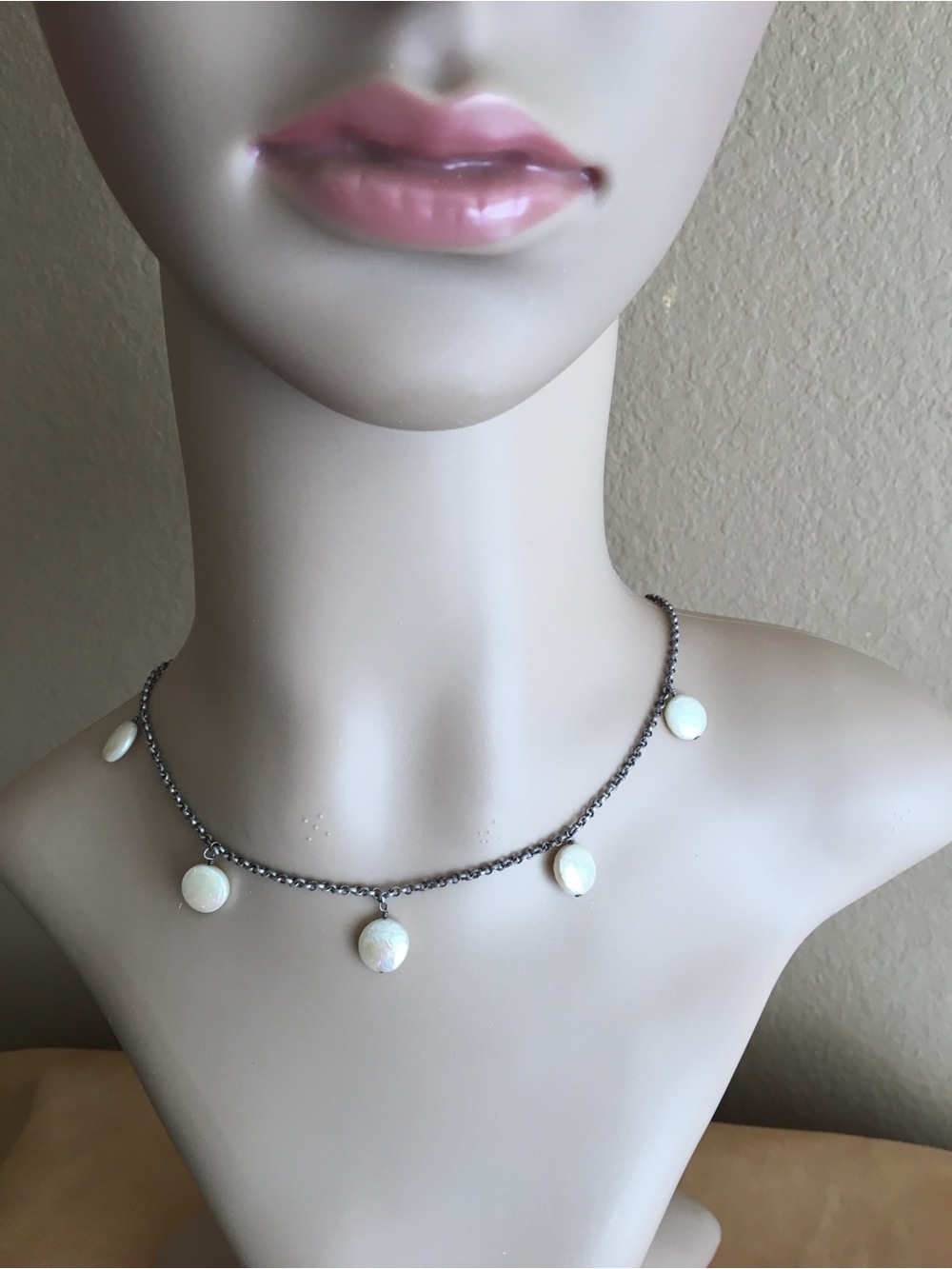 FRESH WATER PEARL-NECKLACE • 
     WITH MATCHING PIERCE EARRINGS